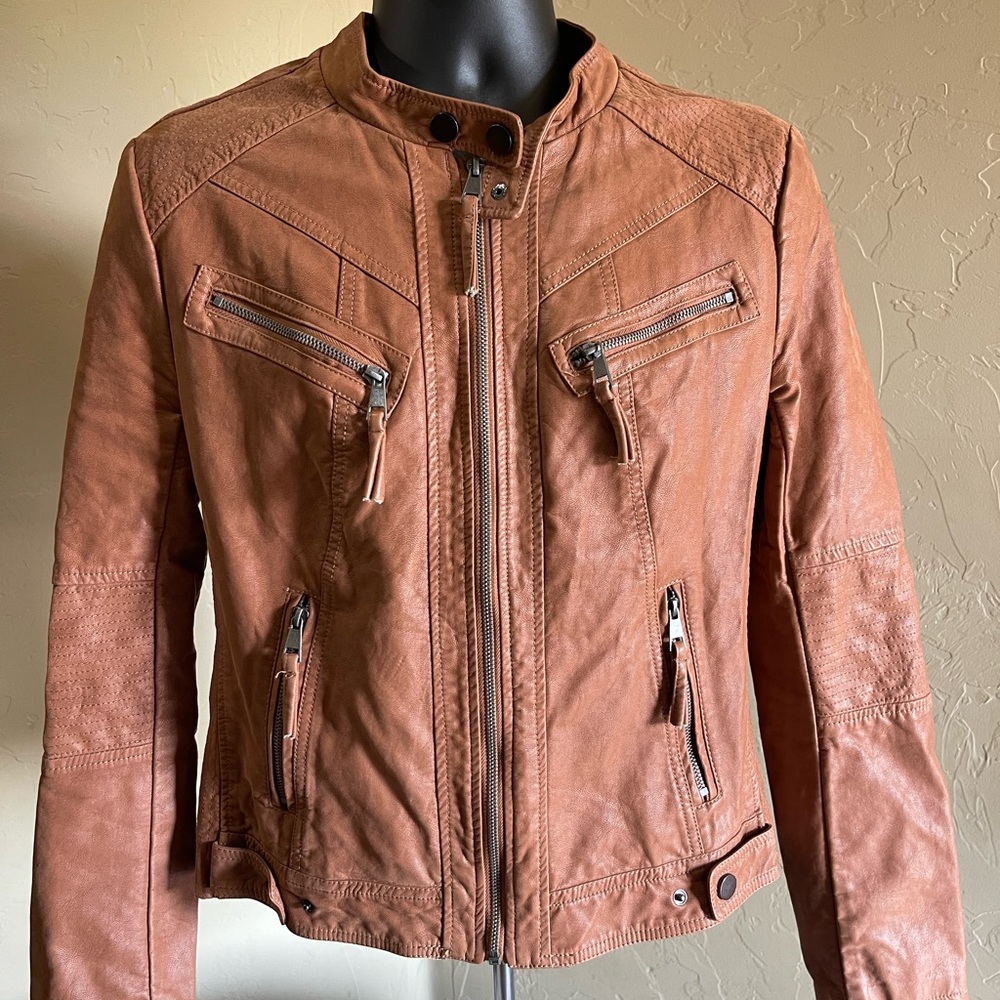 Lady’s jacket Rue 21 🧥 - Picture 3 of 4